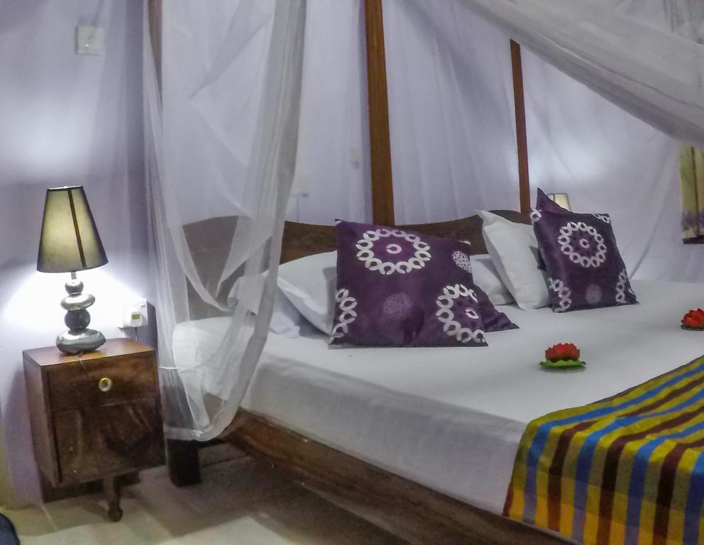 Wijenayake'S - Beach Haven Guest House - Galle Fort Екстериор снимка